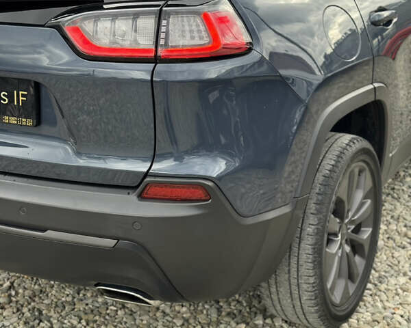 Синій Джип Cherokee, об'ємом двигуна 3.24 л та пробігом 111 тис. км за 21500 $, фото 45 на Automoto.ua