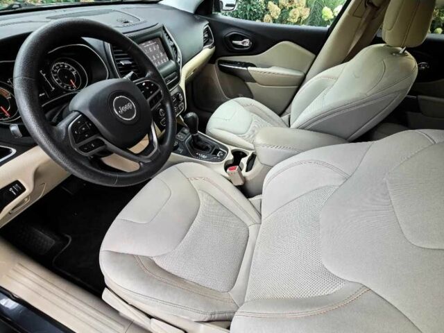 Синий Джип Чероки, объемом двигателя 2.4 л и пробегом 112 тыс. км за 12000 $, фото 9 на Automoto.ua