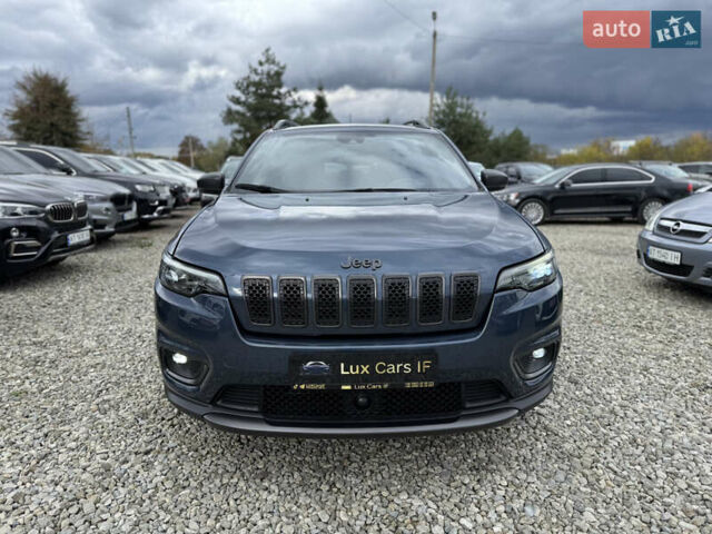 Синій Джип Cherokee, об'ємом двигуна 3.24 л та пробігом 111 тис. км за 21500 $, фото 4 на Automoto.ua