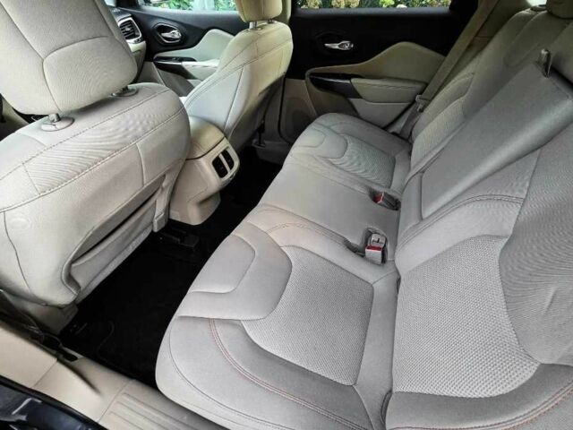 Синий Джип Чероки, объемом двигателя 2.4 л и пробегом 112 тыс. км за 12000 $, фото 10 на Automoto.ua