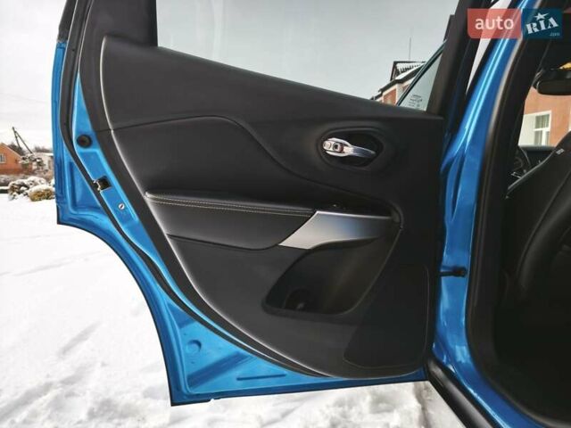 Синий Джип Чероки, объемом двигателя 3.24 л и пробегом 66 тыс. км за 20200 $, фото 15 на Automoto.ua