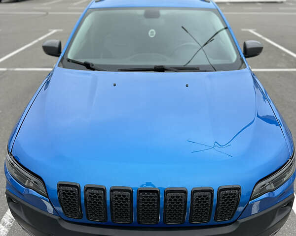 Синій Джип Cherokee, об'ємом двигуна 3.24 л та пробігом 142 тис. км за 18700 $, фото 9 на Automoto.ua