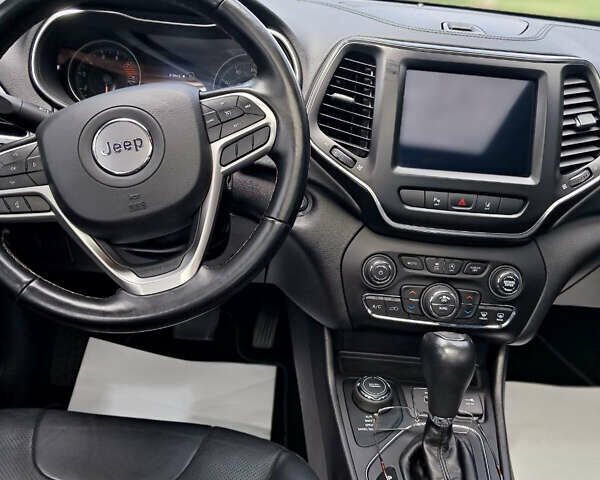 Синий Джип Чероки, объемом двигателя 3.24 л и пробегом 110 тыс. км за 21500 $, фото 18 на Automoto.ua