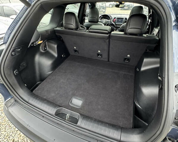 Синий Джип Чероки, объемом двигателя 3.24 л и пробегом 111 тыс. км за 21500 $, фото 26 на Automoto.ua