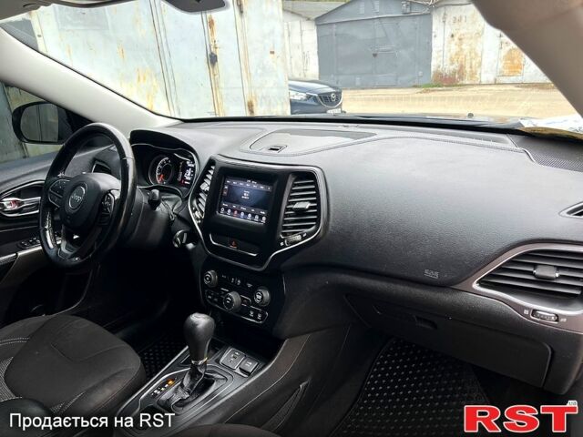 Синій Джип Cherokee, об'ємом двигуна 2.4 л та пробігом 151 тис. км за 13999 $, фото 10 на Automoto.ua