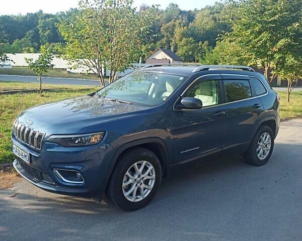 Джип Чероки 2020 в Каневе на Automoto.ua Синий Джип Чероки, объемом двигателя 3.24 л и пробегом 96 тыс. км за 21000 $, фото 3 на Automoto.ua