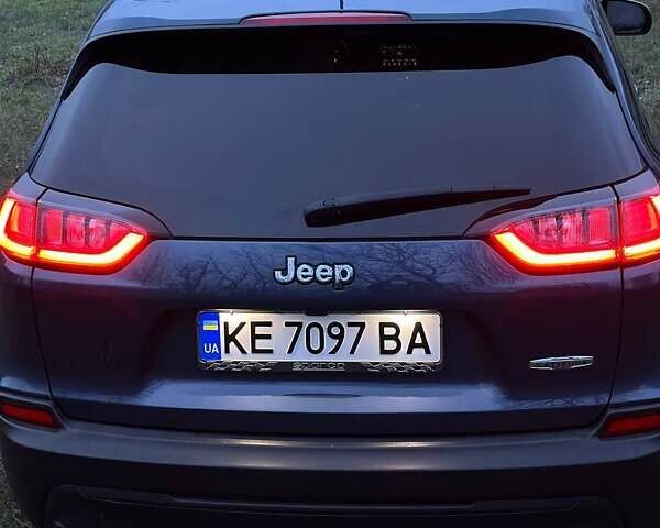 Синий Джип Чероки, объемом двигателя 2.36 л и пробегом 120 тыс. км за 16000 $, фото 27 на Automoto.ua
