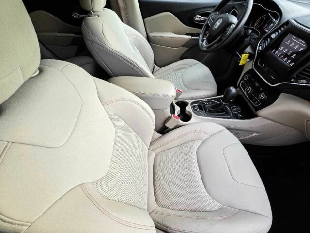 Синий Джип Чероки, объемом двигателя 2.4 л и пробегом 112 тыс. км за 12000 $, фото 12 на Automoto.ua