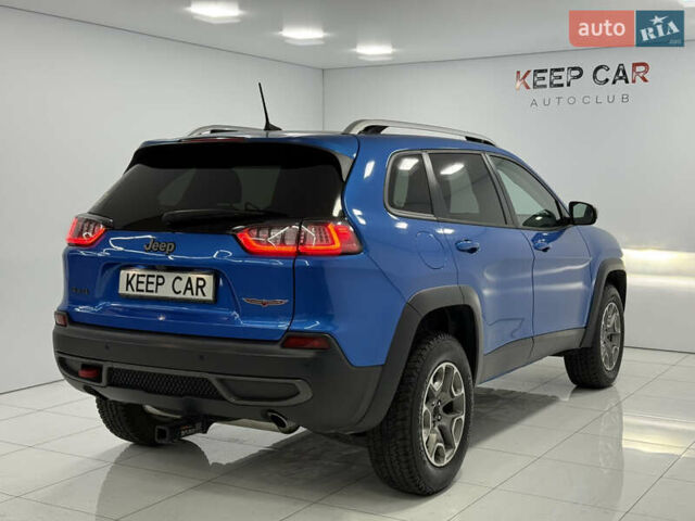 Джип Чероки 2020 в Одессе на Automoto.ua Синий Джип Чероки, объемом двигателя 3.24 л и пробегом 15 тыс. км за 24000 $, фото 5 на Automoto.ua