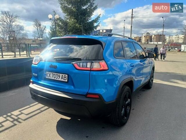 Синий Джип Чероки, объемом двигателя 2.4 л и пробегом 103 тыс. км за 17777 $, фото 4 на Automoto.ua