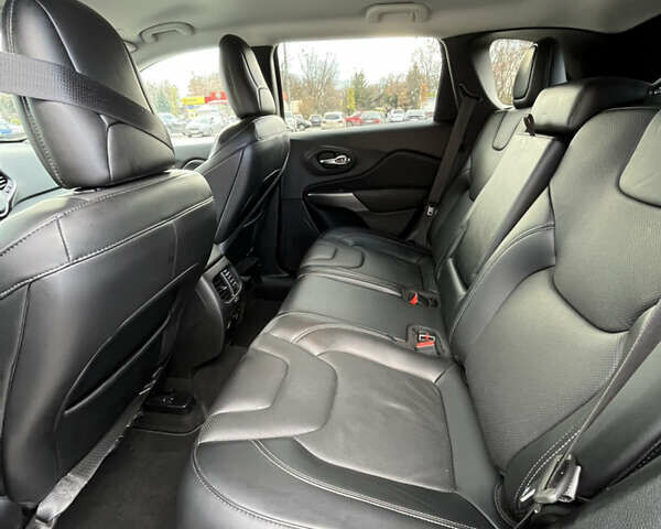 Синий Джип Чероки, объемом двигателя 3.24 л и пробегом 56 тыс. км за 21000 $, фото 14 на Automoto.ua