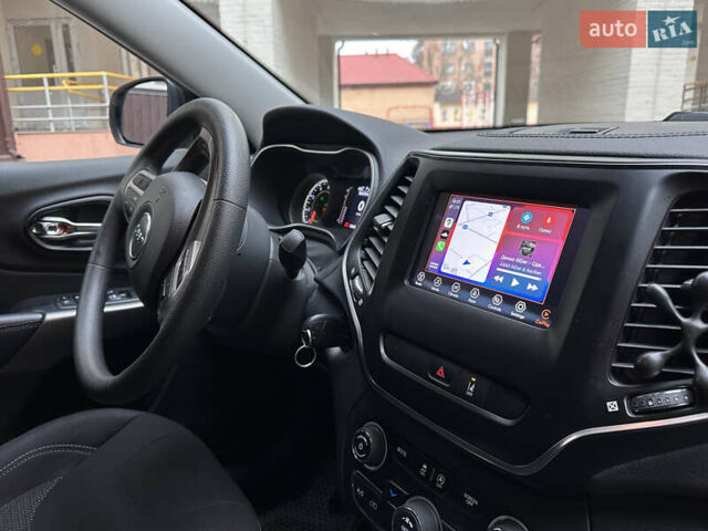 Синий Джип Чероки, объемом двигателя 2.36 л и пробегом 56 тыс. км за 18499 $, фото 22 на Automoto.ua