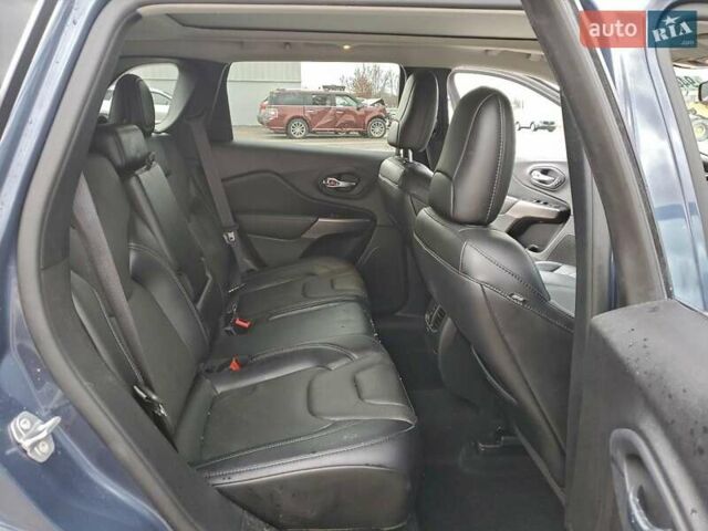 Синий Джип Чероки, объемом двигателя 3.24 л и пробегом 63 тыс. км за 3800 $, фото 10 на Automoto.ua