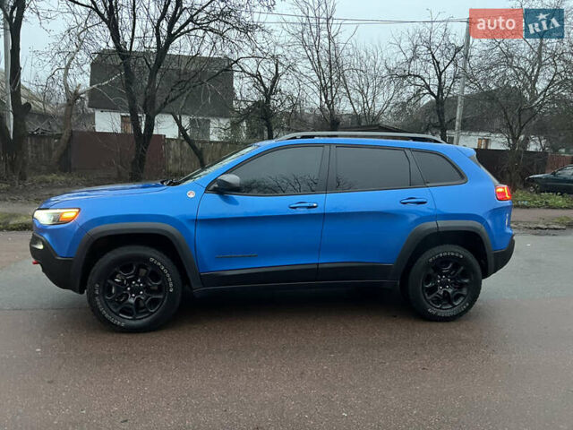 Синий Джип Чероки, объемом двигателя 3.2 л и пробегом 133 тыс. км за 20000 $, фото 4 на Automoto.ua