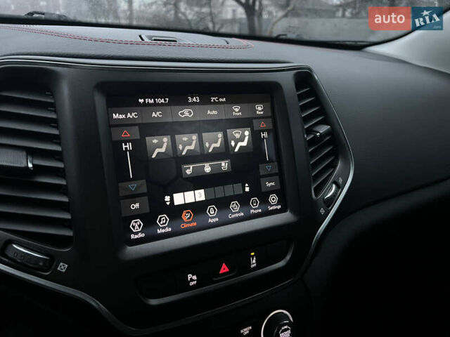 Синий Джип Чероки, объемом двигателя 3.2 л и пробегом 133 тыс. км за 20000 $, фото 30 на Automoto.ua