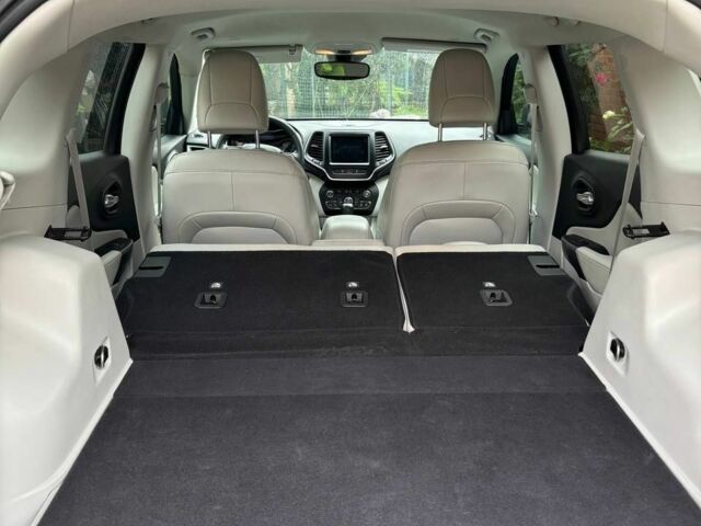 Синий Джип Чероки, объемом двигателя 3.2 л и пробегом 37 тыс. км за 22600 $, фото 6 на Automoto.ua