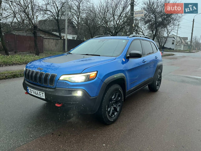 Синий Джип Чероки, объемом двигателя 3.2 л и пробегом 133 тыс. км за 20000 $, фото 1 на Automoto.ua