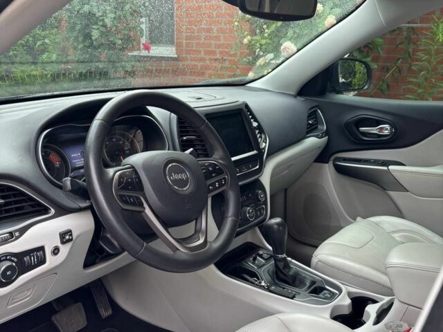 Синий Джип Чероки, объемом двигателя 3.2 л и пробегом 37 тыс. км за 22600 $, фото 7 на Automoto.ua