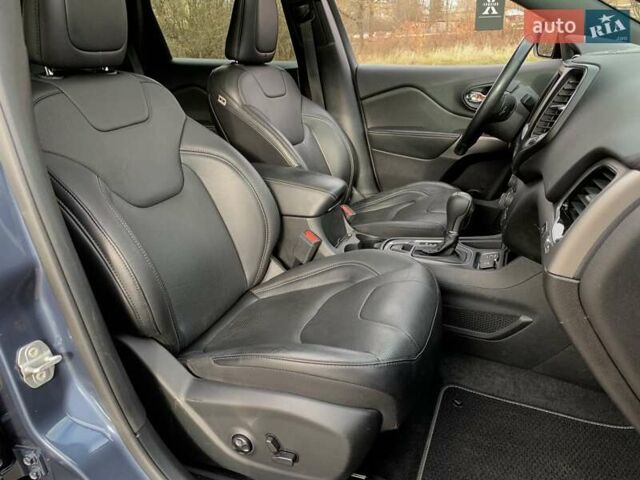 Синий Джип Чероки, объемом двигателя 3.2 л и пробегом 129 тыс. км за 19499 $, фото 40 на Automoto.ua