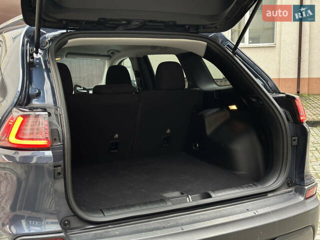 Синий Джип Чероки, объемом двигателя 2.36 л и пробегом 56 тыс. км за 18499 $, фото 16 на Automoto.ua