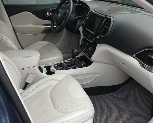 Синій Джип Cherokee, об'ємом двигуна 3.24 л та пробігом 36 тис. км за 21500 $, фото 16 на Automoto.ua