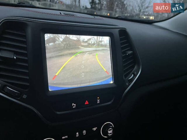 Синий Джип Чероки, объемом двигателя 3.2 л и пробегом 133 тыс. км за 20000 $, фото 31 на Automoto.ua