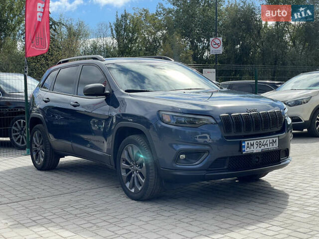 Синий Джип Чероки, объемом двигателя 3.2 л и пробегом 73 тыс. км за 21755 $, фото 7 на Automoto.ua