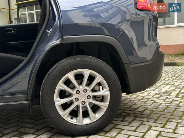 Синий Джип Чероки, объемом двигателя 2.36 л и пробегом 56 тыс. км за 18499 $, фото 27 на Automoto.ua