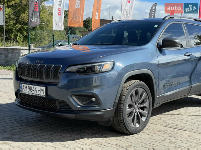 Синий Джип Чероки, объемом двигателя 3.2 л и пробегом 73 тыс. км за 21755 $, фото 3 на Automoto.ua