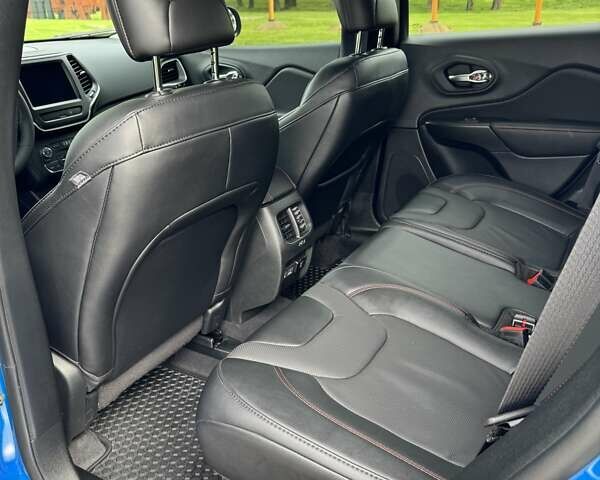 Синій Джип Cherokee, об'ємом двигуна 3.24 л та пробігом 24 тис. км за 31500 $, фото 25 на Automoto.ua