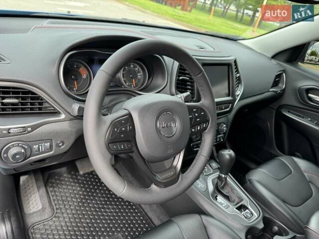 Синій Джип Cherokee, об'ємом двигуна 3.24 л та пробігом 24 тис. км за 31500 $, фото 22 на Automoto.ua