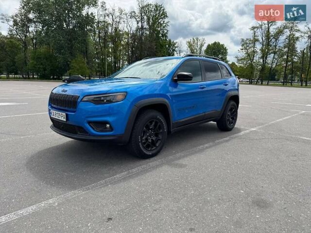 Синій Джип Cherokee, об'ємом двигуна 3.24 л та пробігом 20 тис. км за 21490 $, фото 1 на Automoto.ua