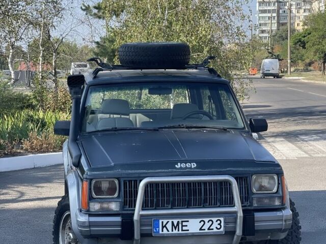 Зелений Джип Cherokee, об'ємом двигуна 2.1 л та пробігом 235 тис. км за 3100 $, фото 2 на Automoto.ua