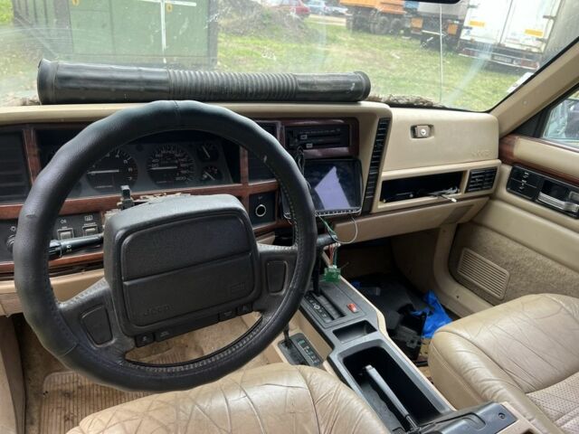 Зеленый Джип Чероки, объемом двигателя 0 л и пробегом 300 тыс. км за 2000 $, фото 6 на Automoto.ua