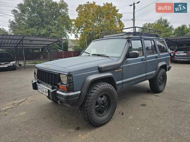 Джип Чероки 1995 в Одессе на Automoto.ua Зеленый Джип Чероки, объемом двигателя 2.5 л и пробегом 220 тыс. км за 6300 $, фото 6 на Automoto.ua