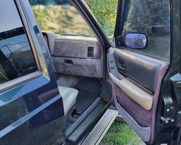 Зелений Джип Cherokee, об'ємом двигуна 4 л та пробігом 370 тис. км за 6700 $, фото 1 на Automoto.ua