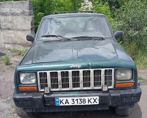 Зелений Джип Cherokee, об'ємом двигуна 2.5 л та пробігом 340 тис. км за 3500 $, фото 1 на Automoto.ua