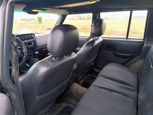 Зелений Джип Cherokee, об'ємом двигуна 2.5 л та пробігом 270 тис. км за 4000 $, фото 9 на Automoto.ua