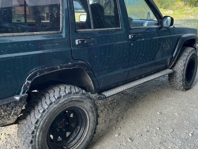 Зеленый Джип Чероки, объемом двигателя 4 л и пробегом 190 тыс. км за 7500 $, фото 3 на Automoto.ua