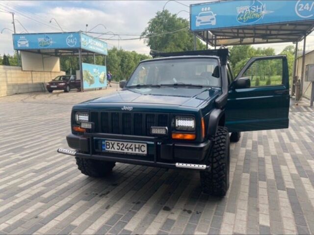 Зелений Джип Cherokee, об'ємом двигуна 4 л та пробігом 189 тис. км за 9700 $, фото 3 на Automoto.ua