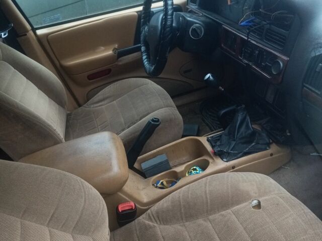 Зелений Джип Cherokee, об'ємом двигуна 2 л та пробігом 20 тис. км за 1200 $, фото 5 на Automoto.ua