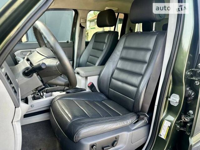 Зелений Джип Cherokee, об'ємом двигуна 2.77 л та пробігом 250 тис. км за 9999 $, фото 23 на Automoto.ua