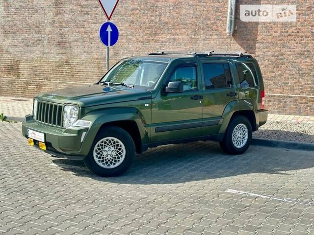 Зелений Джип Cherokee, об'ємом двигуна 2.77 л та пробігом 250 тис. км за 9999 $, фото 9 на Automoto.ua