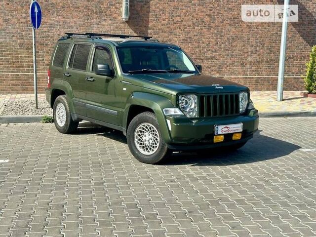 Зелений Джип Cherokee, об'ємом двигуна 2.77 л та пробігом 250 тис. км за 9999 $, фото 3 на Automoto.ua