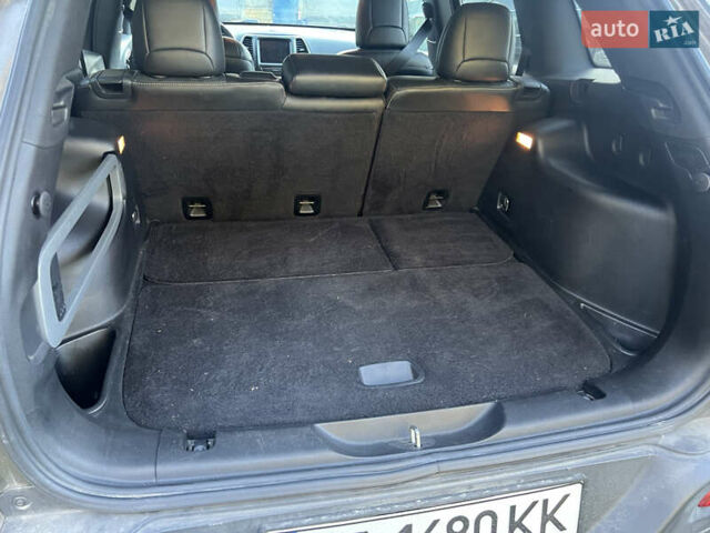 Джип Чероки 2014 в Каневе на Automoto.ua Зеленый Джип Чероки, объемом двигателя 2.36 л и пробегом 143 тыс. км за 13400 $, фото 8 на Automoto.ua