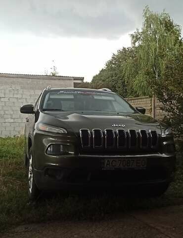 Зелений Джип Cherokee, об'ємом двигуна 2.36 л та пробігом 118 тис. км за 13750 $, фото 4 на Automoto.ua