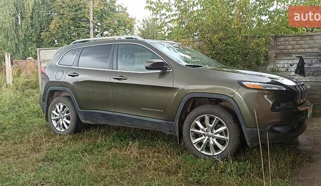 Зелений Джип Cherokee, об'ємом двигуна 2.36 л та пробігом 118 тис. км за 13750 $, фото 1 на Automoto.ua