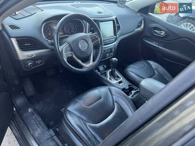 Зеленый Джип Чероки, объемом двигателя 2.36 л и пробегом 145 тыс. км за 12900 $, фото 17 на Automoto.ua