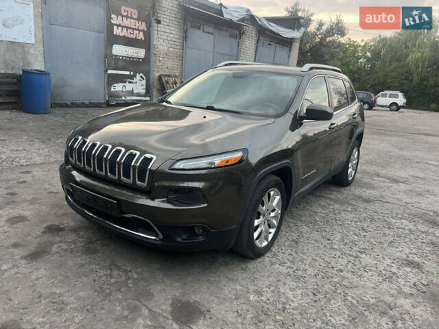 Джип Чероки 2014 в Каневе на Automoto.ua Зеленый Джип Чероки, объемом двигателя 2.36 л и пробегом 143 тыс. км за 13400 $, фото 1 на Automoto.ua