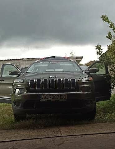 Зелений Джип Cherokee, об'ємом двигуна 2.36 л та пробігом 118 тис. км за 13750 $, фото 14 на Automoto.ua